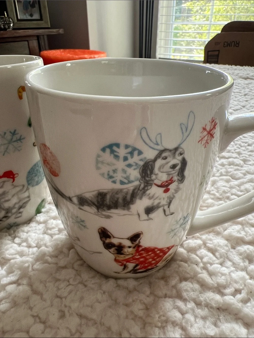 Holiday Cat & Dog Pattern Ceramic Mugs - White (set of 2)
